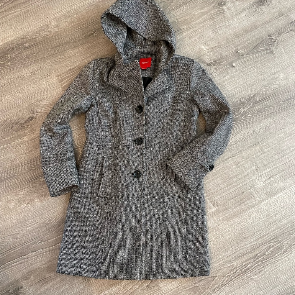 Women’s tweed dress coat
